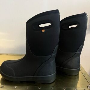 Bogs Kids Classic ll Solid Black Waterproof Boots Size 3 Excellent Condition
